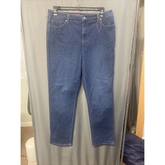 GLORIA VANDERBILT Women's Amanda Slim Jeans Size 16 (b29.1) - Picture 2 of 8